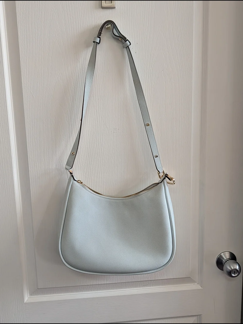 kate spade light blue pebble leather shoulder bag with gold hardware - Picture 3 of 9